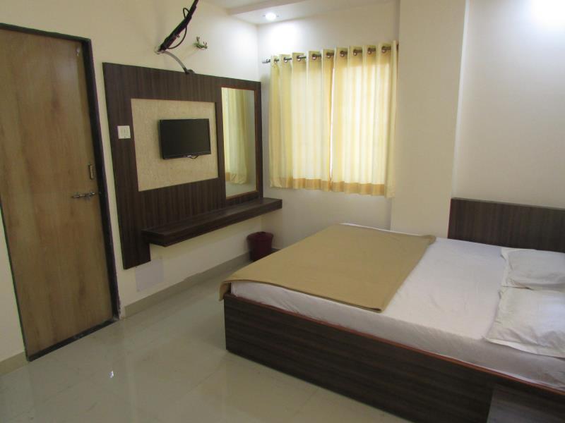 Hotel Sai Ashirwad Shirdi Ngoại thất bức ảnh